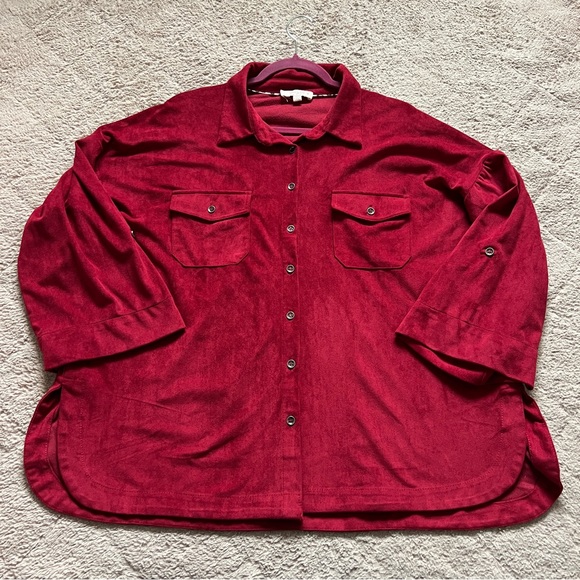 Umgee Tops - Umgee Red Faux Suede 3/4 Sleeve Blouse Women’s Size XL